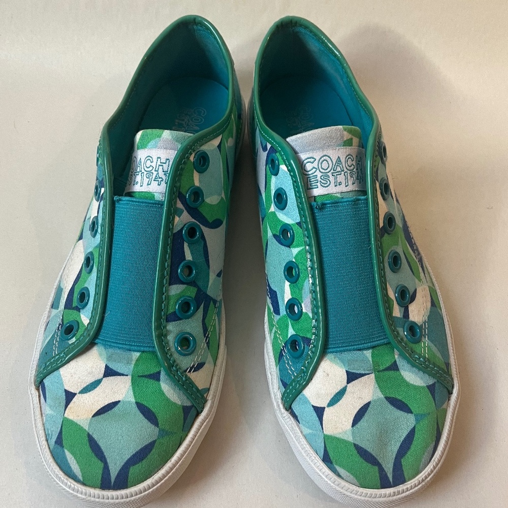 Coach CC Logo Sneaker Women's Signature Green/Turquoise BluePull on  Shoes 7.5